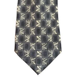 Geoffrey Beene Short Silk Necktie